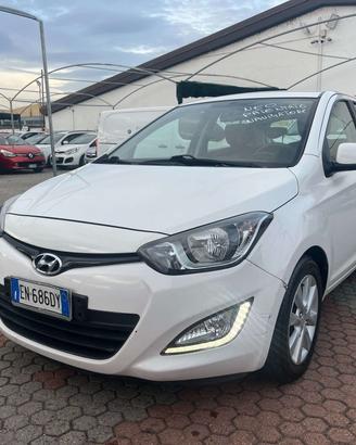 HYUNDAI i20 i20 I 5p 1.4 crdi Classic