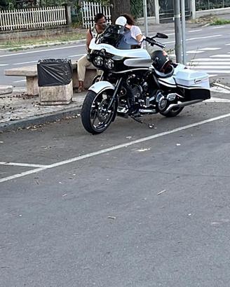 Harley davidson Road Glide CVO