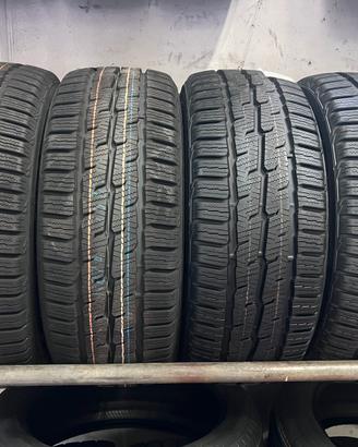 4 gomme nuove Toyo invernali