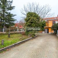 APPARTAMENTO CON GIARDINO PRIVATO!!