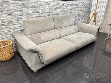 Divano 4 posti in tessuto sfoderabile 92x219x112