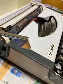 Macchina da scrivere