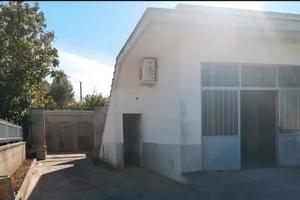 Locale artigianale + terreni