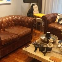  Divani chesterfield