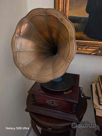 Grammofono vintage funzionante 