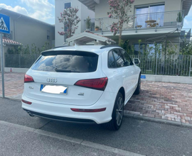 Audi Q5 2.0 190CV S LINE