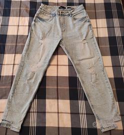 Jeans Denim strappati PiazzaItalia