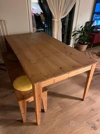 Tavolo da pranzo allungabile in legno con panca