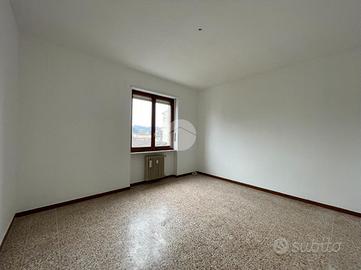 3 LOCALI A NIZZA MONFERRATO