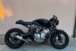 Honda Hornet Cafe Racer