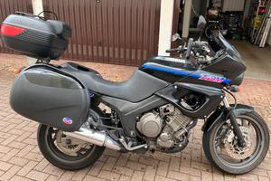 Yamaha TDM 850