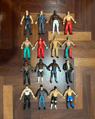 Lotto 16 WWE Action Figures Jakks Pacific