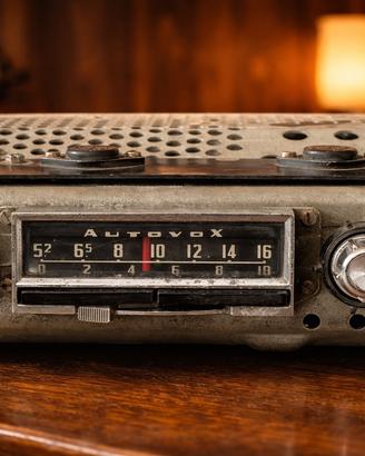 Autoradio vintage d'epoca Autovox RA 112-B