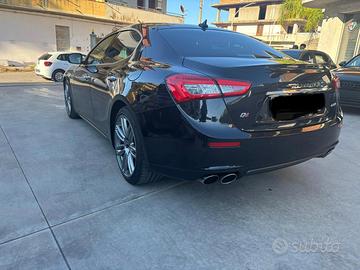 Maserati Ghibli SQ4 cv 410