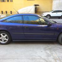 Opel calibra 2000 16 valvole