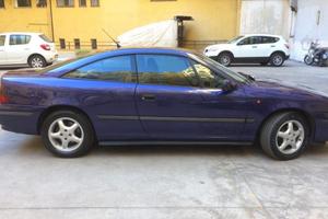 Opel calibra 2000 16 valvole