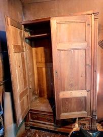MOBILI LEGNO VARI