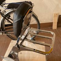 Schienalino con portapacchi