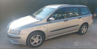 Fiat stilo 1,9 JTD anno 2004