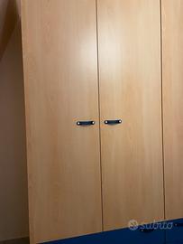Armadio  con 2 cassetti