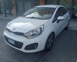 KIA Rio 1.1 CRDi 5p COOL *ok neopatentati*