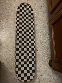 Skateboard completo con tavola flip