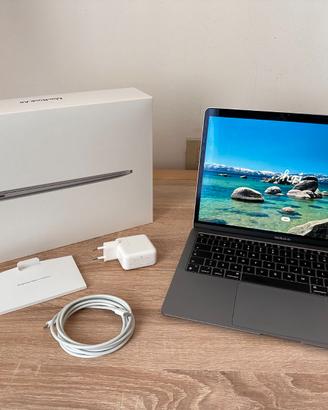 Apple Macbook Air M1 8Gb 256Gb SSD Pari al Nuovo