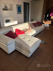 DIVANO PELLE BIANCA NATUZZI 350 cm