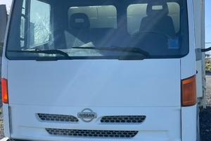 Nissan atleon 120 patente b