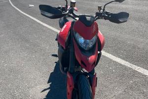 Ducati hipermotard 950