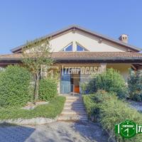 Villa a Piacenza Via Franco Fornari 5 locali