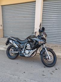 Honda transalp 700
