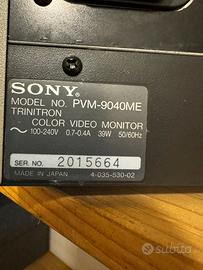Monitor Sony PVM-9040ME, della serie Trinitron