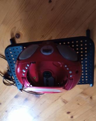 Lettore CD con radio portatile 