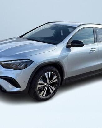 Mercedes GLA 200 d Progressive Extra auto