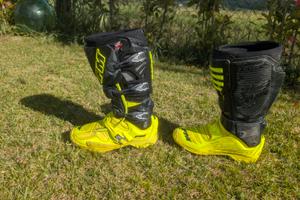 stivali FM motocross enduro top di gamma doppio sn