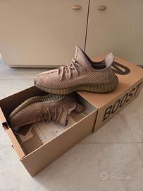 YEEZY - Boost 350 V2 Mens Sneakers