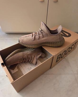YEEZY - Boost 350 V2 Mens Sneakers