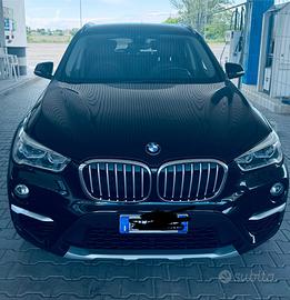 Macchina bmw x1 2019