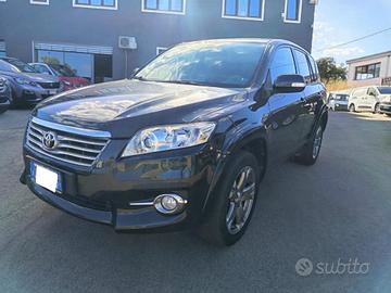 TOYOTA RAV 4 RAV4 Crossover 2.2 D-Cat A/T 150 CV