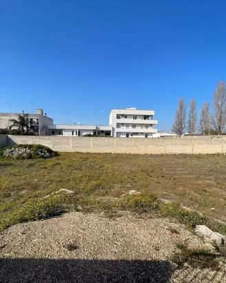 Terreno di 597 m² a Calimera