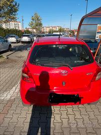 Yaris 1.0 4 porte