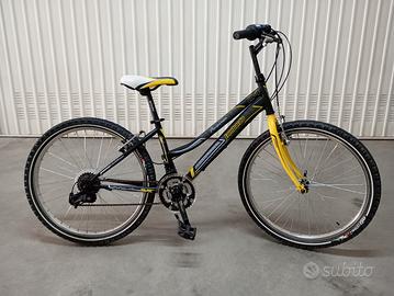 Bicicletta MTB da bambina/ragazza