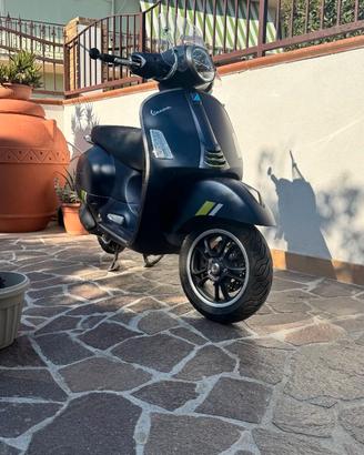 Vespa GTS 300 mod. Super tech