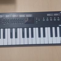 Pianola ALESIS MELODY 