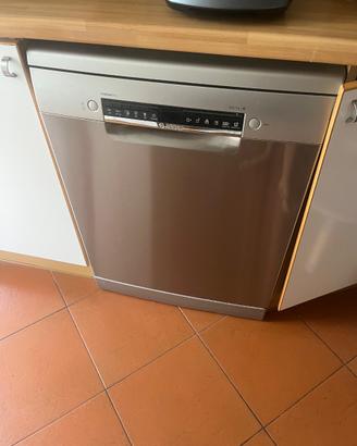 Lavastoviglie Bosch Serie 4 SMS4EMI02E