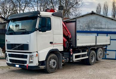 Volvo FH ribaltabile e gru anno 2019