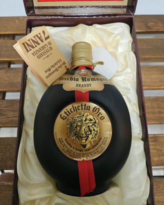 Vecchia Romagna Brandy Etichetta Oro vino