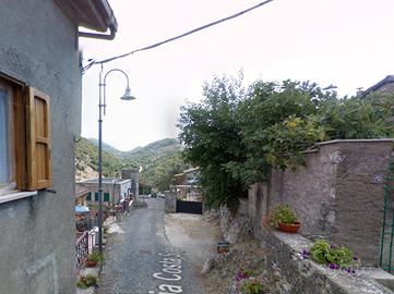 Saracinesco monolocale in centro storico