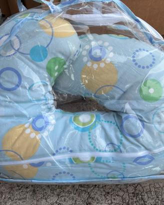 Cuscino da allattamento boppy